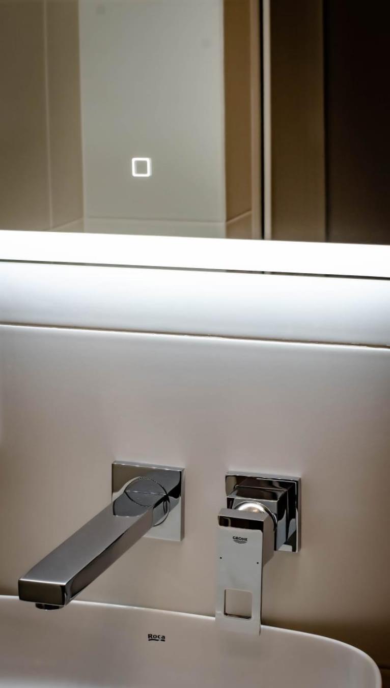 Lofty Apartamenty Namyslow I Buitenkant foto